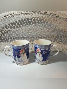 ⛄️ Two EPOCH MR SNOWMAN Coffee / Hot Chocolate Mugs Noritake Christmas Holiday